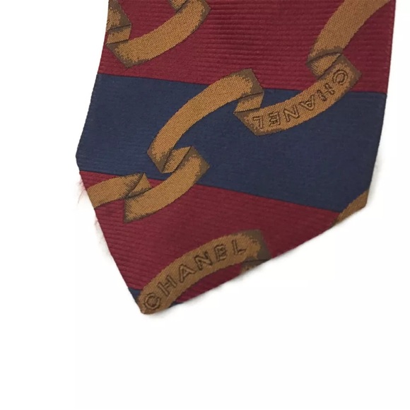 CHANEL multiple Silk Tie - Picture 3 of 7